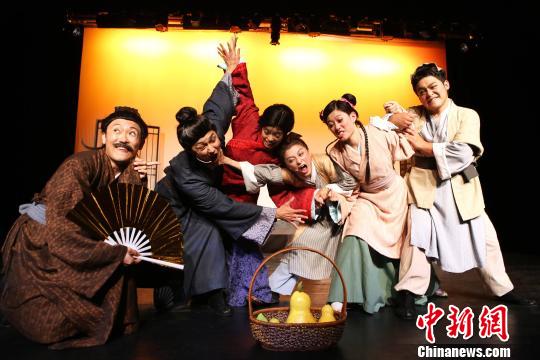 台湾六艺剧团首次“登陆”带来儿童剧《孔融不让梨》