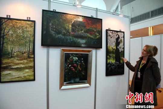 长沙艺博会开幕展出三千余件海内外当代艺术作品
