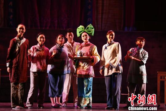 南京成立话剧基地 向全社会招募人才培养戏剧明星
