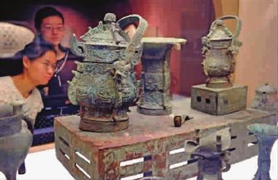 “周野鹿鸣”特展在上海揭幕 展出150件青铜器