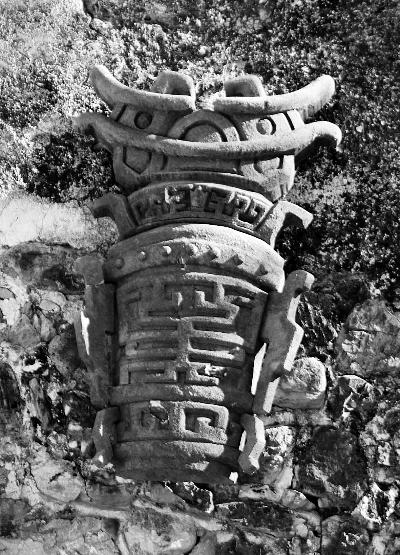 剧组为拍戏在长城旁搭亭台 不拆道具致古建遭破坏