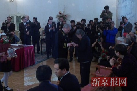 毛泽东女儿等中国公民获苏联卫国战争勋章(图)