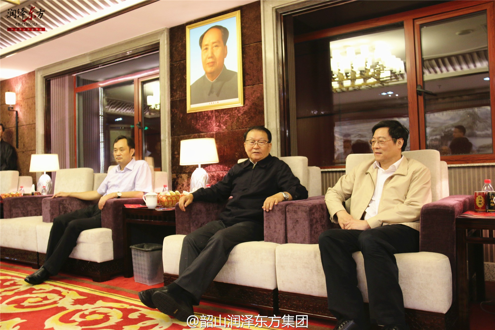 李长春赴湖南韶山观看《中国出了个毛泽东》(组图)