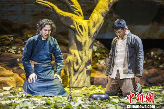 山西“戏子”玩起