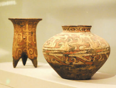 文化  精美夺目的动物纹金带饰,神秘古朴的突厥石人像,华丽考究的契丹